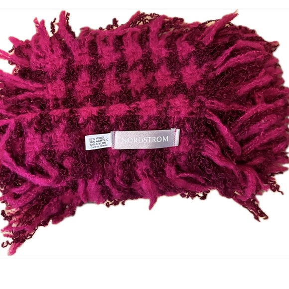 Nordstrom xlong raspberry checked fringed scarf. Warm, soft, stylish 9”x91” - Picture 3 of 4